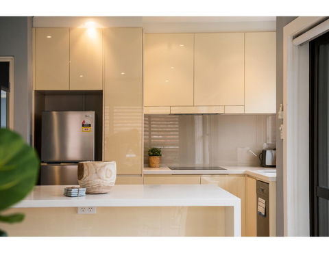 Beachside Getaway In Freshie W Parking - Accommodation Tasmania 2