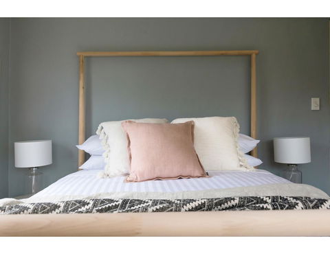 Beachside Getaway In Freshie W Parking - Accommodation Tasmania 11