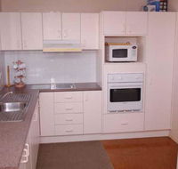 Bellhaven 2 17 Willow Street - Accommodation Tasmania