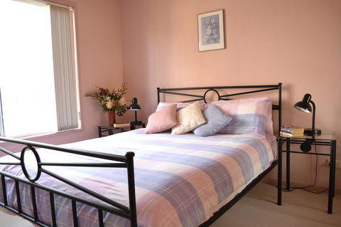 Bundle Hill Cottages - Accommodation Tasmania 28
