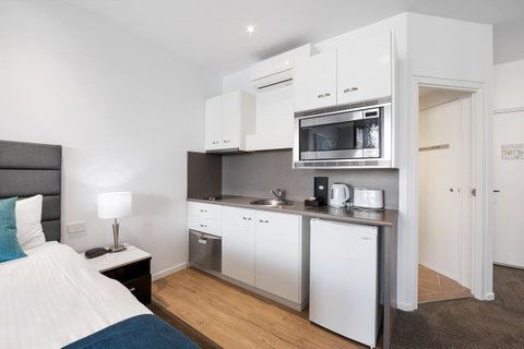 Mantra Quayside Port Macquarie - Accommodation Tasmania 2