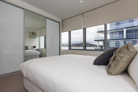 Lakefront 116 Kingston ACT - Accommodation Tasmania 10