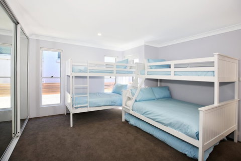 Neptune I Absolute Beachfront I Stunning Views - Accommodation Tasmania 17