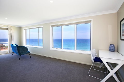 Neptune I Absolute Beachfront I Stunning Views - Accommodation Tasmania 12