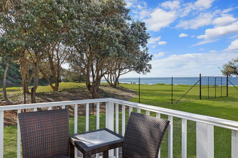 Blue Lagoon Beach Resort - Accommodation Tasmania 6