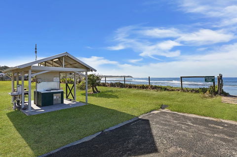 Blue Lagoon Beach Resort - Accommodation Tasmania 8