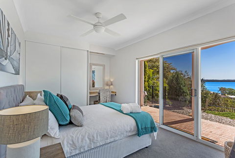 Phuza Maningi 17 Myan Close - Accommodation Tasmania 15