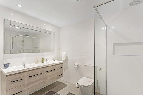 Phuza Maningi 17 Myan Close - Accommodation Tasmania 20