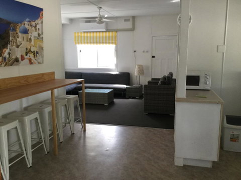 Hat Head Beach Cottage 1 - Accommodation Tasmania 5