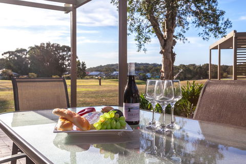 Condo 105 @ Horizons Golf Resort - Salamander Bay NSW - Accommodation Tasmania 0