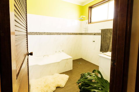 Coal D\' Vine VIEW - Cessnock NSW - Accommodation Tasmania 16