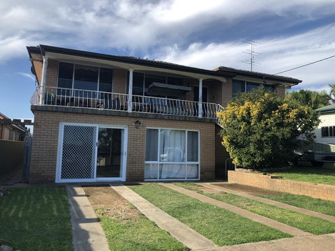 Coal D\' Vine VIEW - Cessnock NSW - Accommodation Tasmania 4