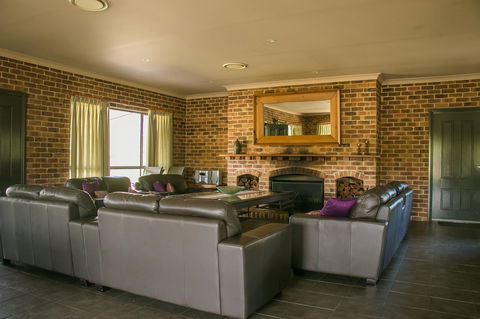 Ironstone Estate Lovedale - Accommodation Tasmania 2