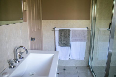 Ironstone Estate Lovedale - Accommodation Tasmania 27