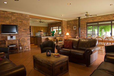 Ironstone Estate Lovedale - Accommodation Tasmania 30