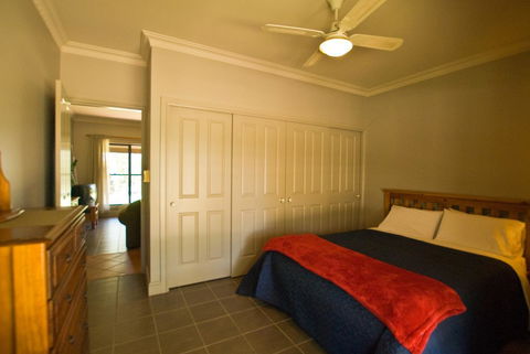 Ironstone Estate Lovedale - Accommodation Tasmania 33