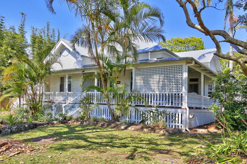 Arcadia House - Accommodation Tasmania 0