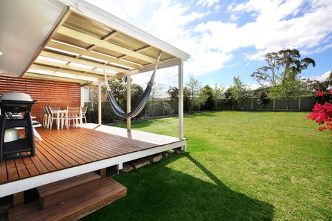 Hayes Beach House I Award Winner I 4 Mins To Beach - Accommodation Tasmania 17