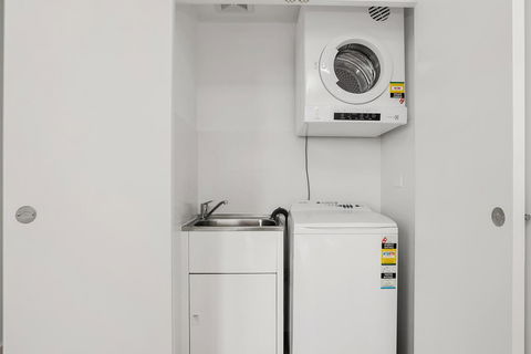 Wyndel Apartments St Leonards 6Atch - Accommodation Tasmania 4