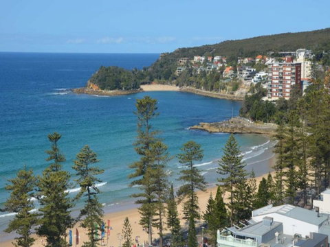 Manly Central Executive - Accommodation Tasmania 0