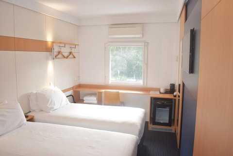 Ibis Budget - Gosford - Accommodation Tasmania 6