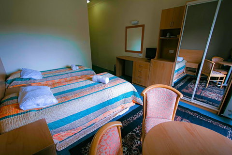 Rest Easy Motel - Accommodation Tasmania 13