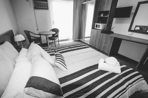 Rest Easy Motel - Accommodation Tasmania 18
