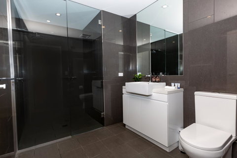 Brand New Executive Apartment - Accommodation Tasmania 16