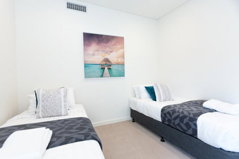 Brand New Executive Apartment - Accommodation Tasmania 23