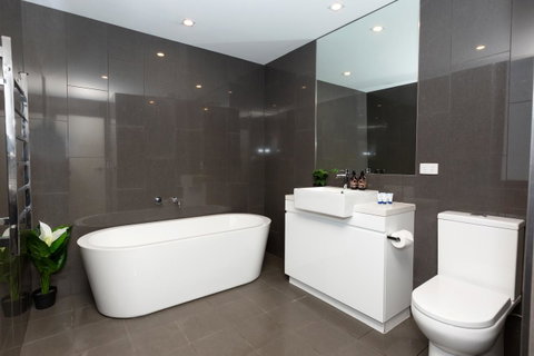 Brand New Executive Apartment - Accommodation Tasmania 10