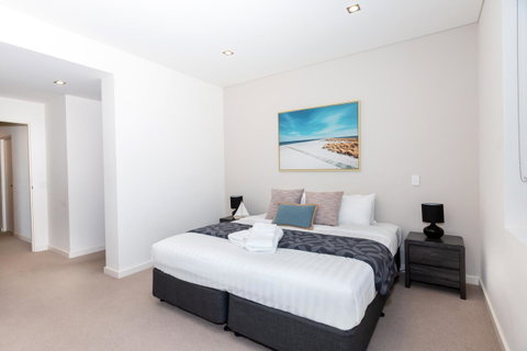 Brand New Executive Apartment - Accommodation Tasmania 9