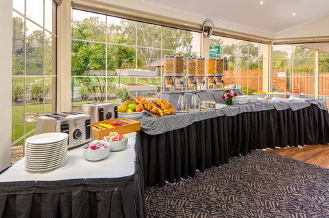 Best Western Plus Hovell Tree Inn - Accommodation Tasmania 10