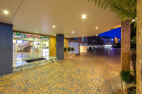 Best Western Plus Hovell Tree Inn - Accommodation Tasmania 3