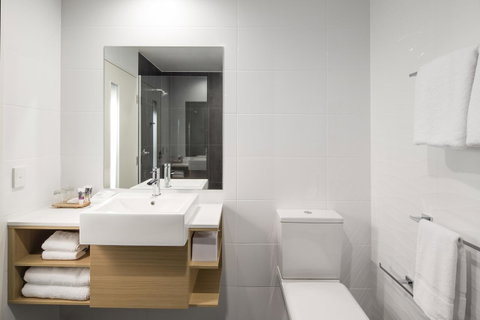 Mercure Newcastle Airport - Accommodation Tasmania 6