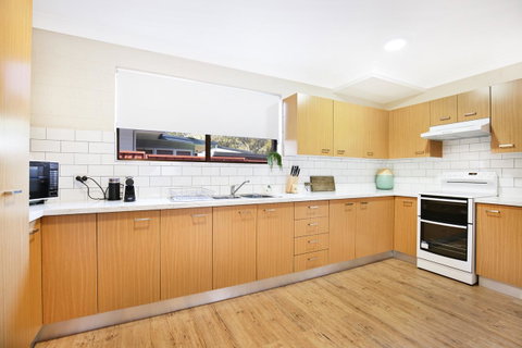 Abode @ Culburra - Pet Friendly - 4 Mins To Beach - Accommodation Tasmania 8
