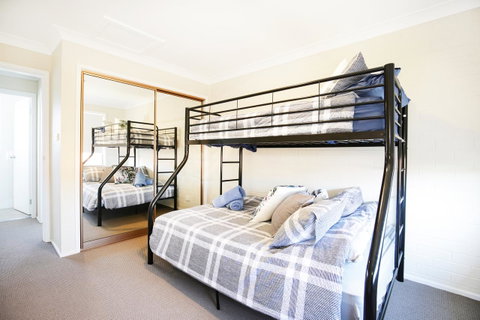 Abode @ Culburra - Pet Friendly - 4 Mins To Beach - Accommodation Tasmania 13