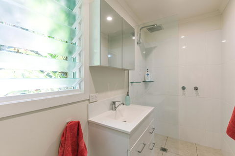 Sanctuary In The Pocket - Accommodation Tasmania 24
