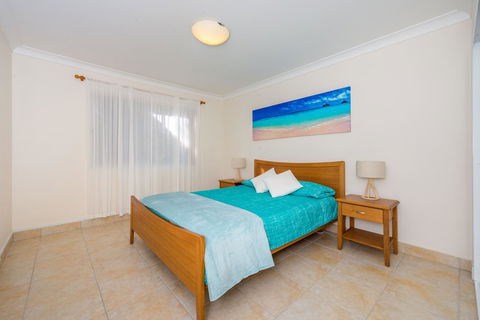 Ronald Avenue 1/65 - Shoal Bay - Accommodation Tasmania 7