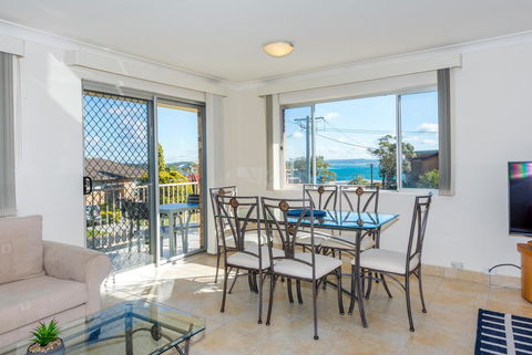 Ronald Avenue 1/65 - Shoal Bay - Accommodation Tasmania 2