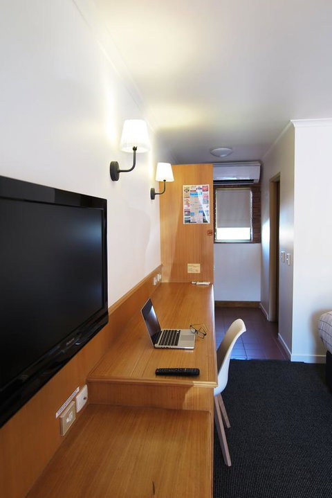 Summerhill Motor Inn - Accommodation Tasmania 11