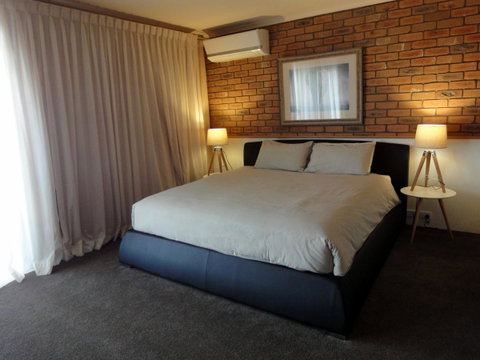 Summerhill Motor Inn - Accommodation Tasmania 36