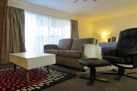 Summerhill Motor Inn - Accommodation Tasmania 40
