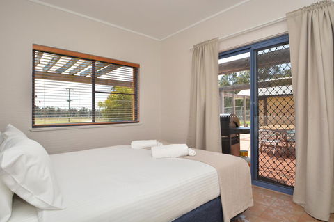 JE Guesthouse, Central To All The Hunter Valley Has To Offer - Accommodation Tasmania 30