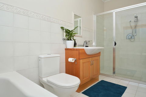 JE Guesthouse, Central To All The Hunter Valley Has To Offer - Accommodation Tasmania 22
