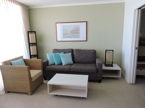 BASE Holidays - Ettalong Beach Premium Apartments - Accommodation Tasmania 17