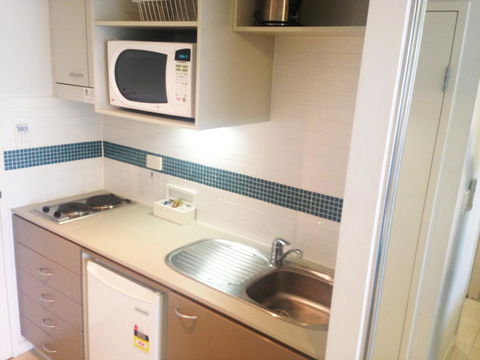 BASE Holidays - Ettalong Beach Premium Apartments - Accommodation Tasmania 25