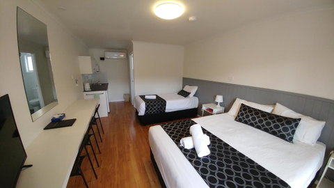 Eden Motel - Accommodation Tasmania 6