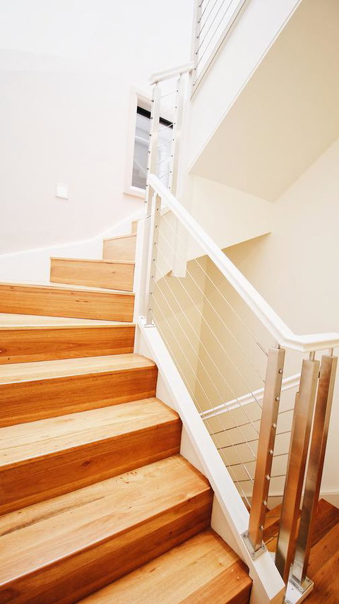 Cozy 5 Bed House In Sydney - Accommodation Tasmania 3