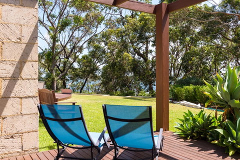 By The Beach B&B Self Contained Apartments - Accommodation Tasmania 6