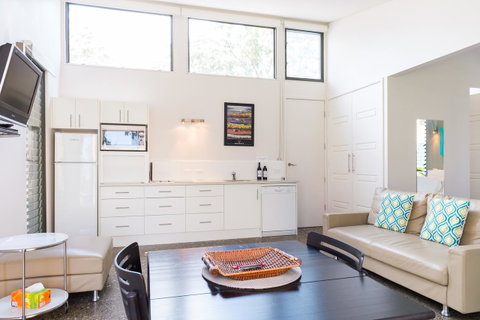 By The Beach B&B Self Contained Apartments - Accommodation Tasmania 15